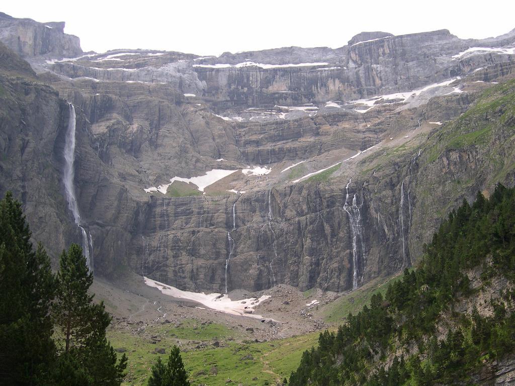 Gite La Maisonnee Sazos Kültér fotó